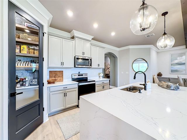 18105 GRAND PROSPERITY DRIVE, Venice, FL 34293