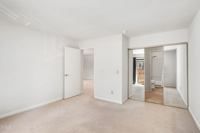 270 Summerwalk Circle, Chapel Hill, NC 27517