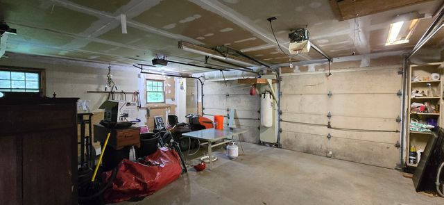 5 Atlantic Avenue, Norwich, CT 06360