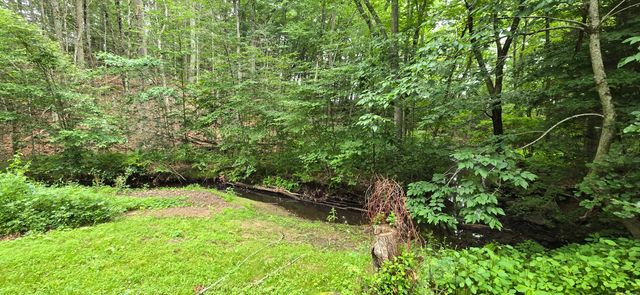 5 Atlantic Avenue, Norwich, CT 06360