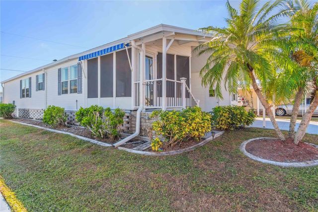 527 FLEETWOOD STREET, North Port, FL 34287