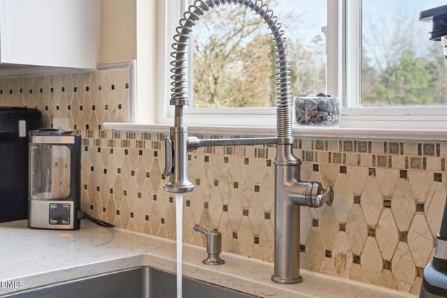 607 Ravenstone Lane, Durham, NC 27703