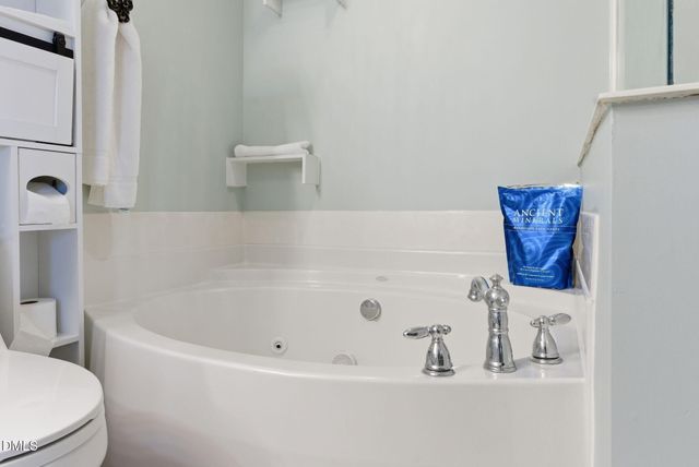 607 Ravenstone Lane, Durham, NC 27703