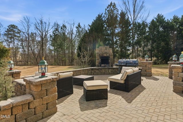 607 Ravenstone Lane, Durham, NC 27703