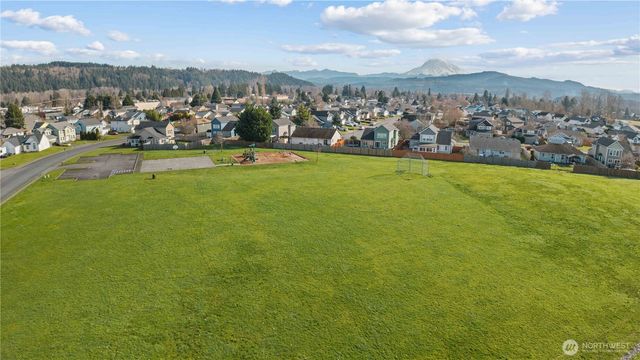 310 Orting Avenue NW, Orting, WA 98360