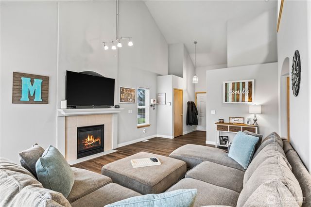 310 Orting Avenue NW, Orting, WA 98360