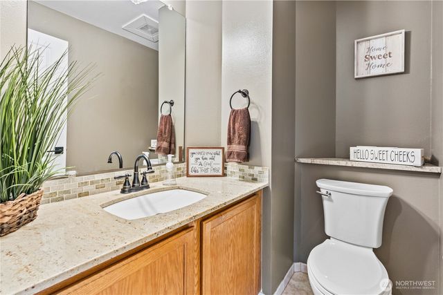 310 Orting Avenue NW, Orting, WA 98360