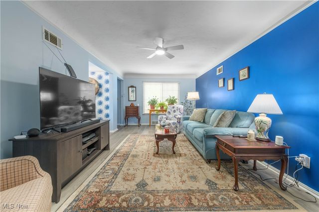 4210 W 217th Street, Fairview Park, OH 44126