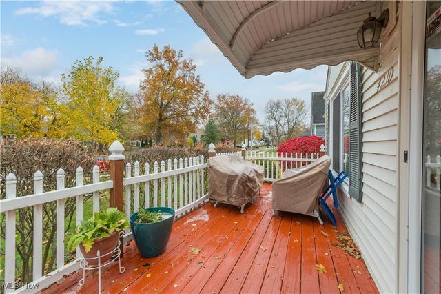 4210 W 217th Street, Fairview Park, OH 44126