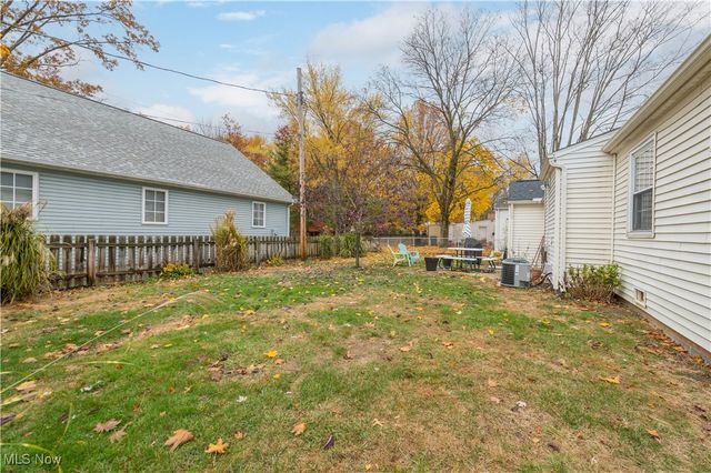 4210 W 217th Street, Fairview Park, OH 44126