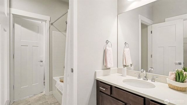 5015 327th Avenue NE, Carnation, WA 98014