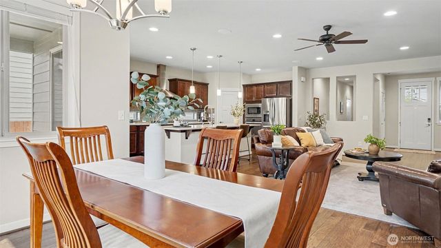 5015 327th Avenue NE, Carnation, WA 98014