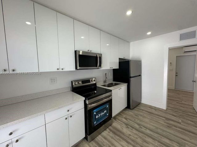885 SW 29th Avenue 3, Miami, FL 33135