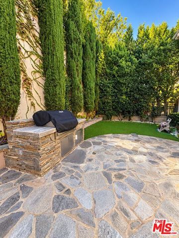 16625 Calle Haleigh, Los Angeles, CA 90272