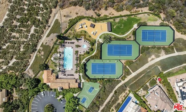 16625 Calle Haleigh, Los Angeles, CA 90272