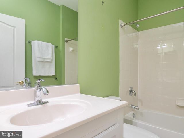 1206 TOPAZ CT #3, Odenton, MD 21113