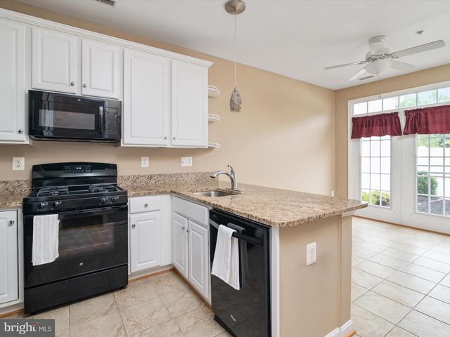 1206 TOPAZ CT #3, Odenton, MD 21113