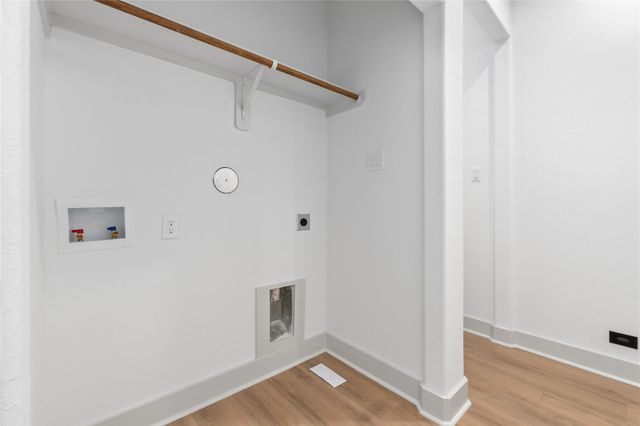 9821 Turnbow Street AB, Houston, TX 77029