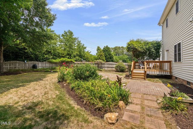 108 Grassy Ridge Court, Apex, NC 27502