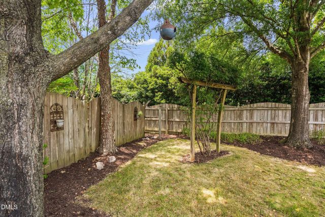 108 Grassy Ridge Court, Apex, NC 27502