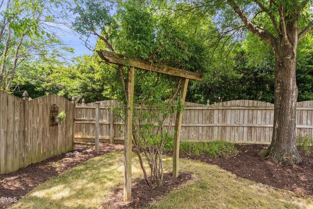 108 Grassy Ridge Court, Apex, NC 27502