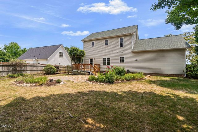 108 Grassy Ridge Court, Apex, NC 27502