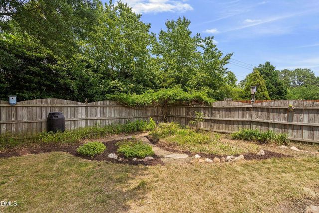 108 Grassy Ridge Court, Apex, NC 27502