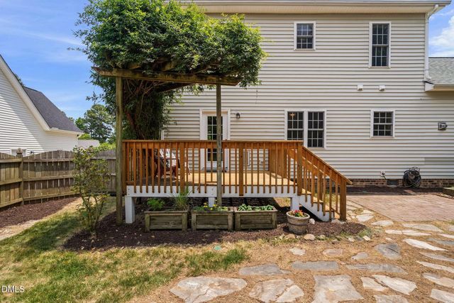 108 Grassy Ridge Court, Apex, NC 27502