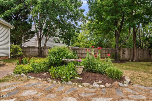 108 Grassy Ridge Court, Apex, NC 27502