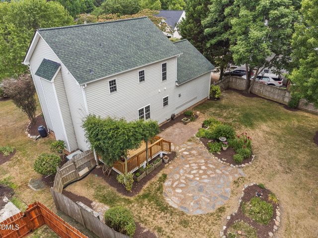 108 Grassy Ridge Court, Apex, NC 27502