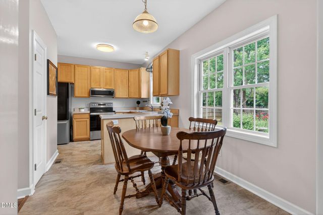 108 Grassy Ridge Court, Apex, NC 27502