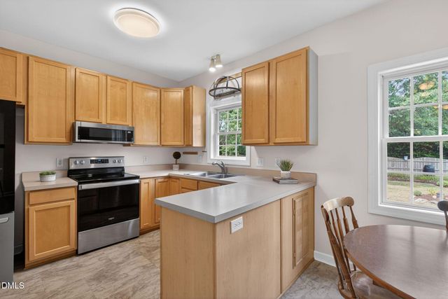 108 Grassy Ridge Court, Apex, NC 27502