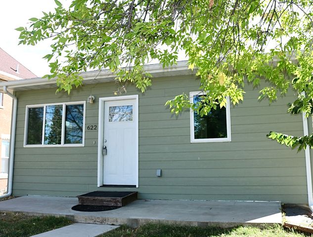 622 5th Avenue S, Great Falls, MT 59405 property photo