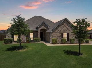 110 Oak View Drive, Godley, TX 76044