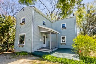 14 1/2 Gaugh Street, Easthampton, MA 01027