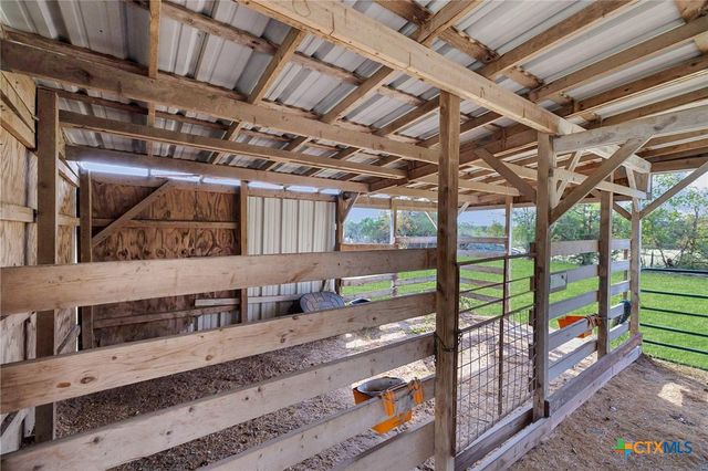 2228 University Drive, Belton, TX 76513