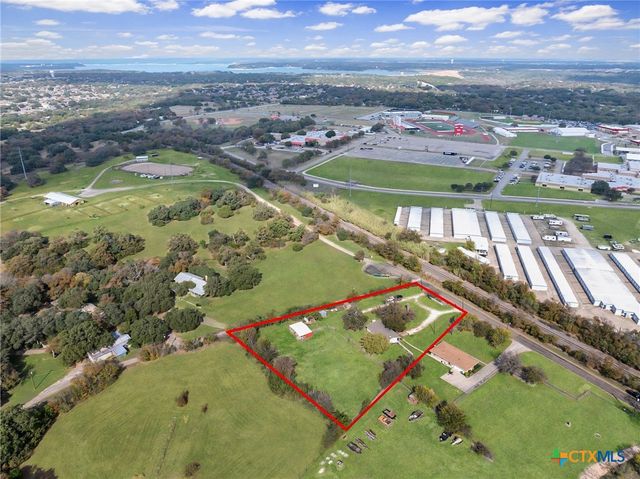 2228 University Drive, Belton, TX 76513