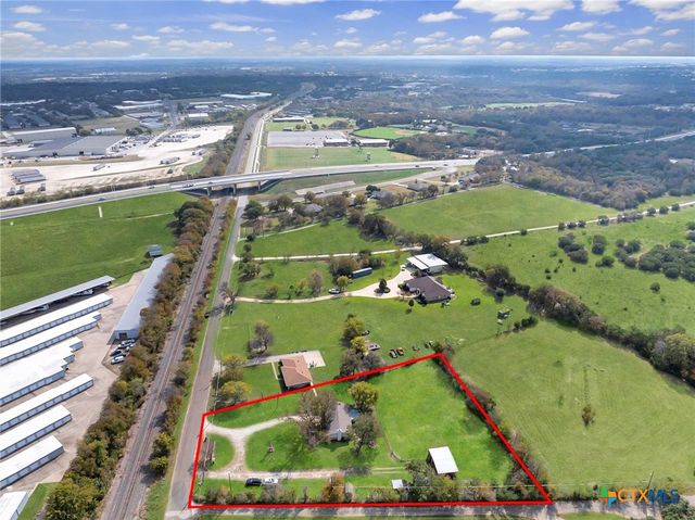 2228 University Drive, Belton, TX 76513