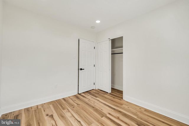 33 SYCAMORE DR, Burlington, NJ 08016