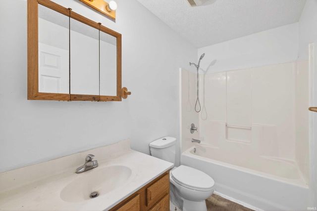 3995 S Cramer Circle, Bloomington, IN 47403