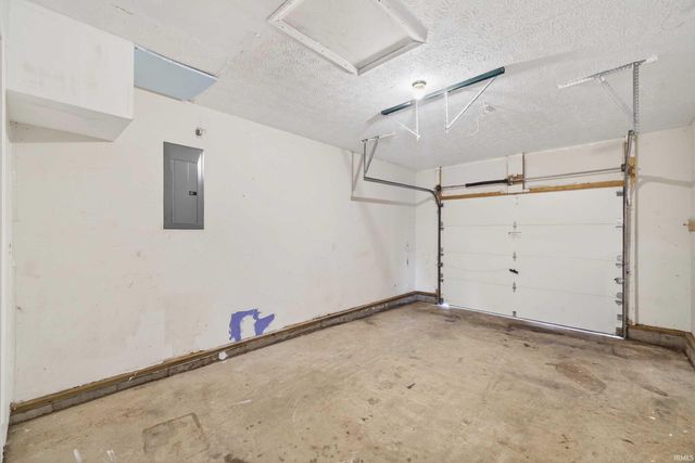 3995 S Cramer Circle, Bloomington, IN 47403