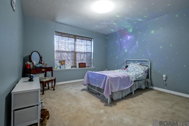 39152 Cajun Bayou Ave, Gonzales, LA 70737