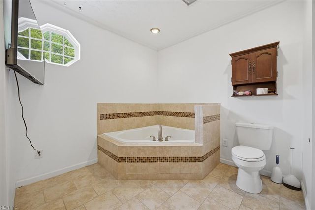 616 Powhatan PW, Hampton, VA 23661