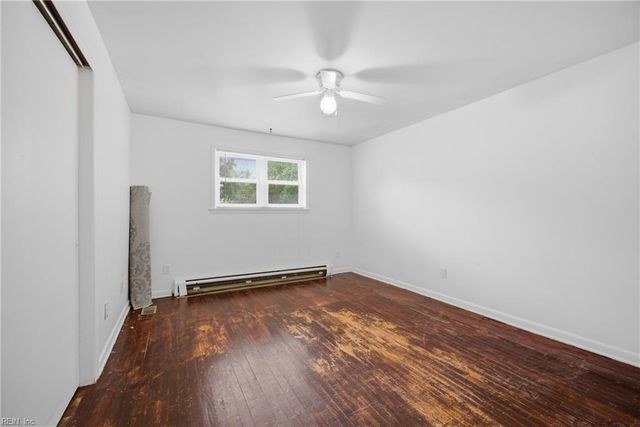 616 Powhatan PW, Hampton, VA 23661