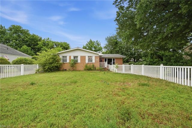 616 Powhatan PW, Hampton, VA 23661