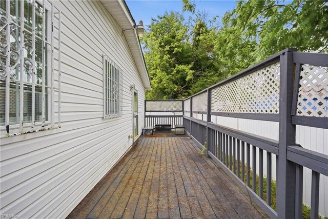 616 Powhatan PW, Hampton, VA 23661