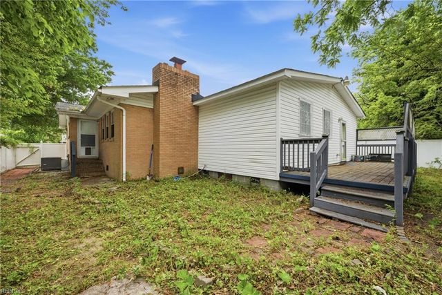616 Powhatan PW, Hampton, VA 23661