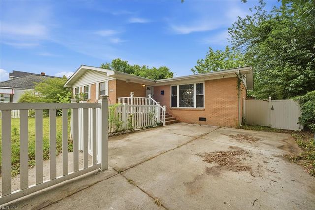 616 Powhatan PW, Hampton, VA 23661