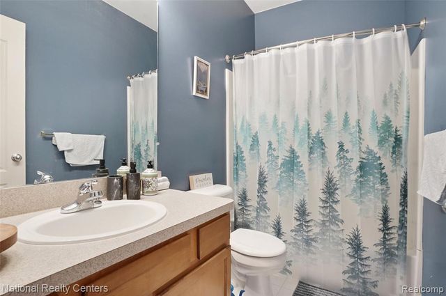 1963 Knollwood Drive, Canton, MI 48188