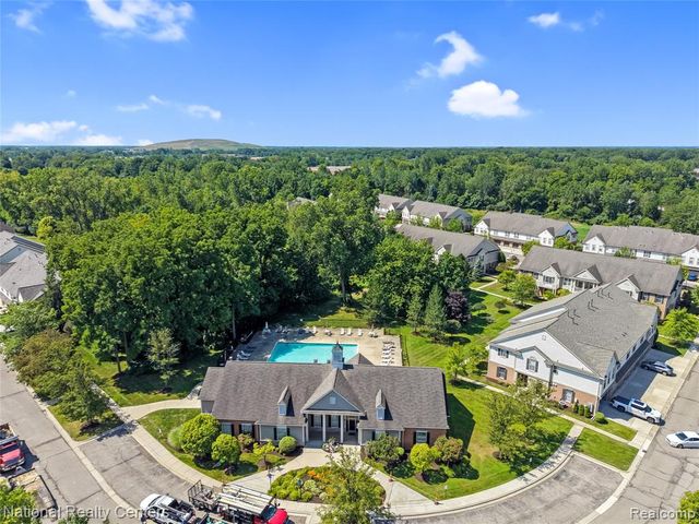 1963 Knollwood Drive, Canton, MI 48188